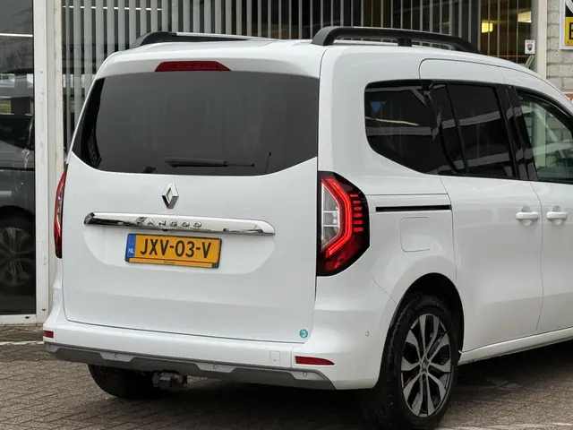 Renault Kangoo 1.3 TCe Techno 2023 Benzine 17