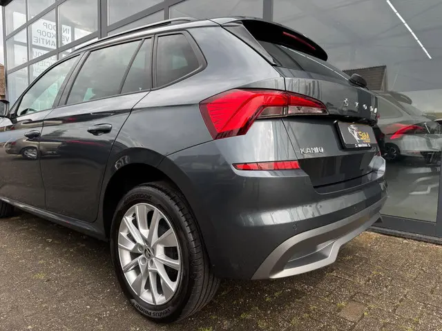 Škoda Kamiq 1.0 TSI Sport Business 2020 Benzine 4