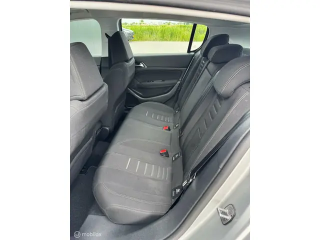 Peugeot 308 1.6 THP Allure VERKOCHT! 2014 Benzine 20