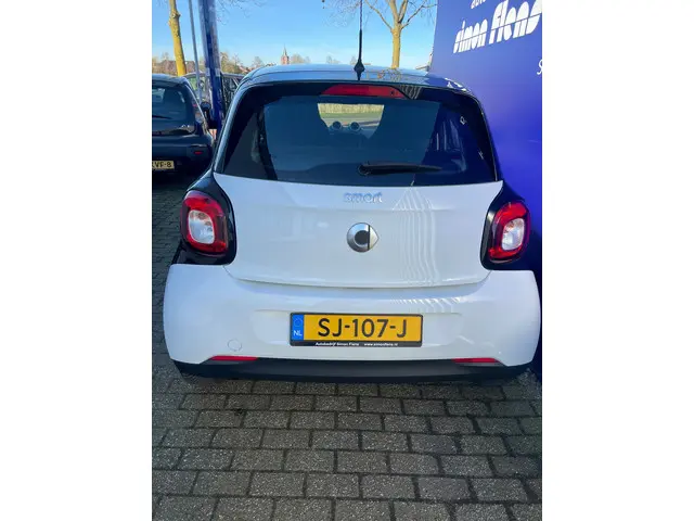 Smart Forfour 3