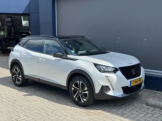 Peugeot 2008 3