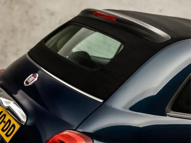 Fiat 500C 1.2 Lounge 2017 Benzine 26