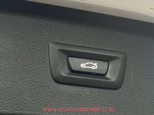 BMW 2 Serie Active Tourer 220i Sportline 2015 Benzine 32