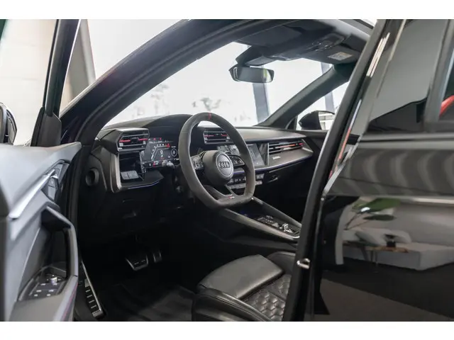 Audi RS3 2.5 TFSI quattro HUD Pano B&O PPF 2022 Benzine 13
