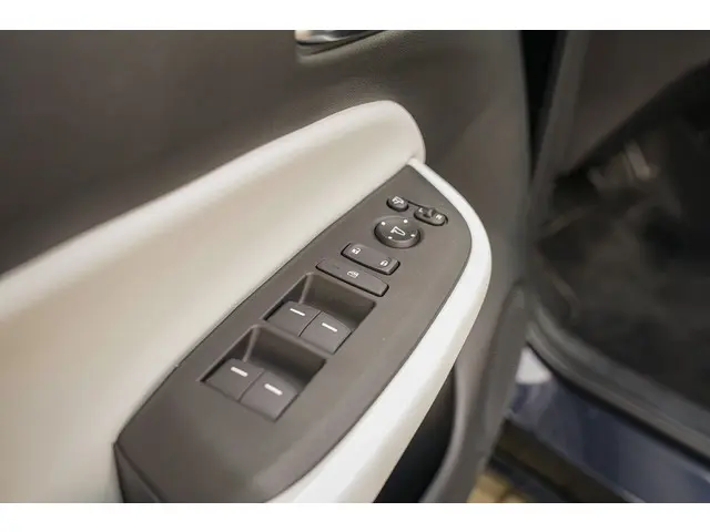 Honda Jazz 1.5i e:HEV EXECUTIVE 2022 Hybride Benzine 36