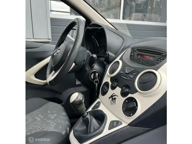 Ford Ka 1.2 Style start/stop AIRCO 2013 Benzine 16
