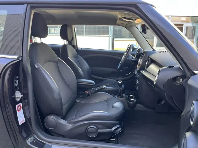 MINI One 1.6 Chili 2014 Benzine 22