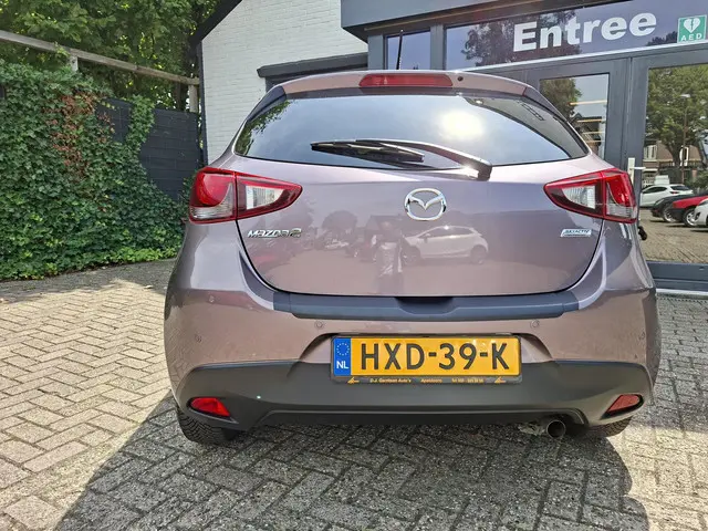 Mazda 2 1.5 Skyactiv-G Skylease+ 2015 Benzine 5