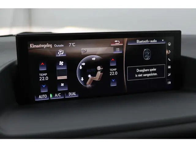 Lexus CT 200h F Sport Line 2017 Hybride Benzine 52