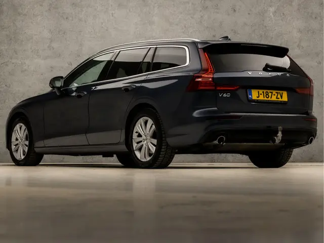 Volvo V60 3