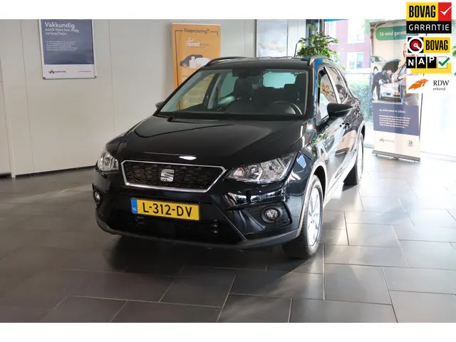 SEAT Arona 1.0 TSI Style Business Intense 2021 Benzine