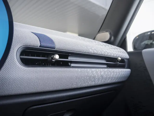 MINI 3-Deurs C 2024 Benzine 28