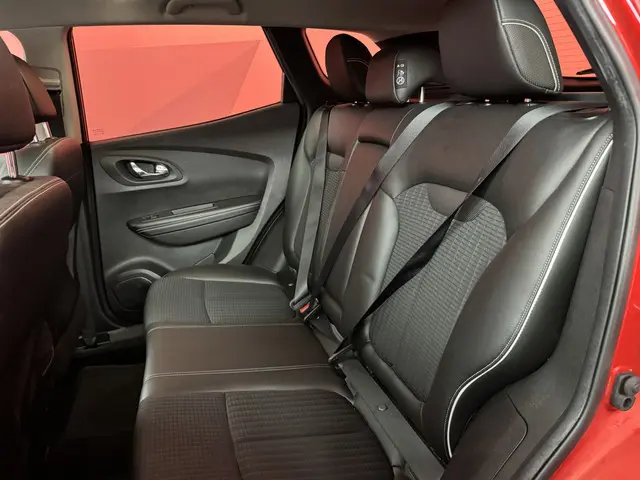 Renault Kadjar 1.2 TCe Bose 2015 Benzine 8