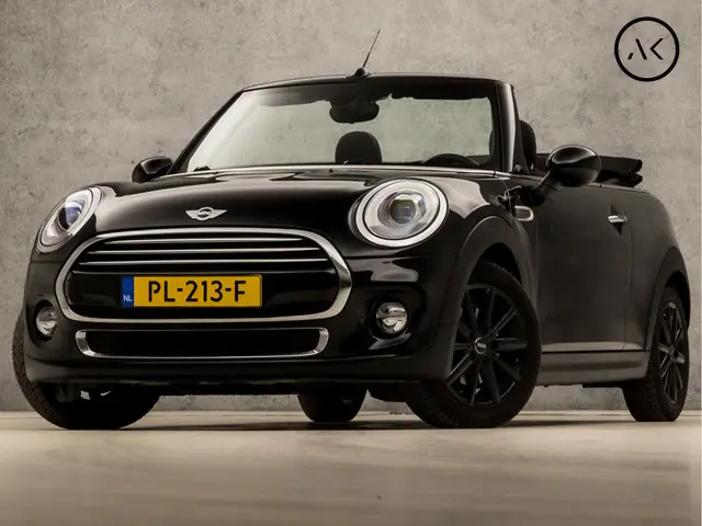 MINI Cooper Cabrio Mini 1.5 Black Sport 2017 Benzine