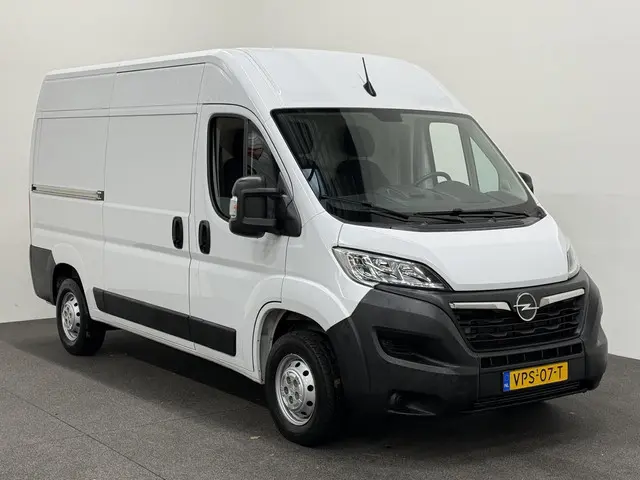 Opel Movano 2.2D 140 L2H2 Edition 2022 Diesel 11