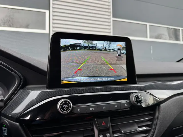 Ford Kuga 2.5 PHEV ST-Line X 2023 Hybride Benzine 13