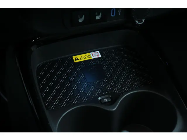 Toyota Aygo X 1.0 VVT-i MT JBL, 2025 Benzine 32