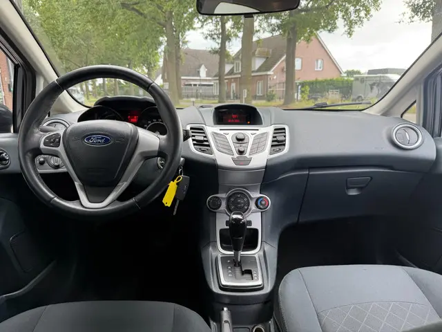 Ford Fiesta 1.4 Titanium|AUTOMAAT|NIEUWE APK 2012 Benzine 10