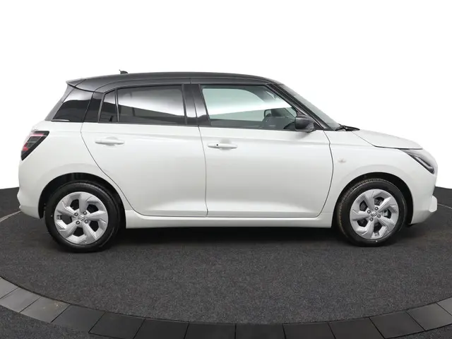 Suzuki Swift 1.2 Select Smart Hybrid 2025 Benzine 13