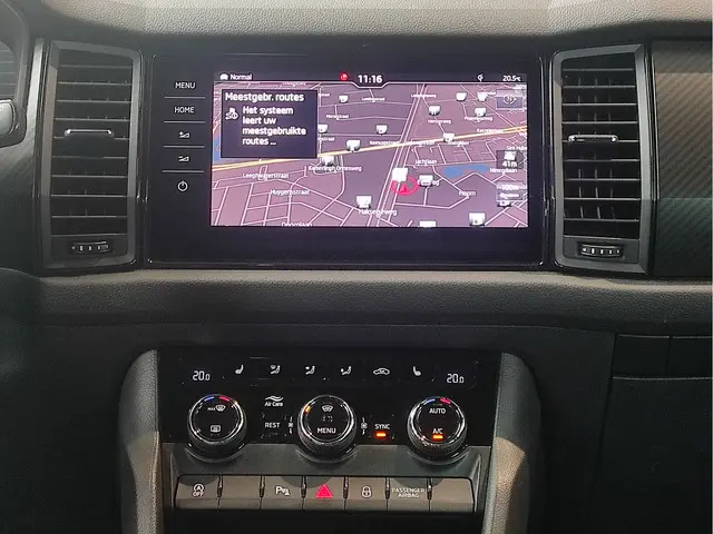 Škoda Kodiaq 1.5 TSI DSG Sportline Business 2020 Benzine 17