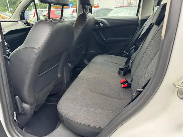 Citroën C3 1.0 PureTech Feel Edition 2016 Benzine 7