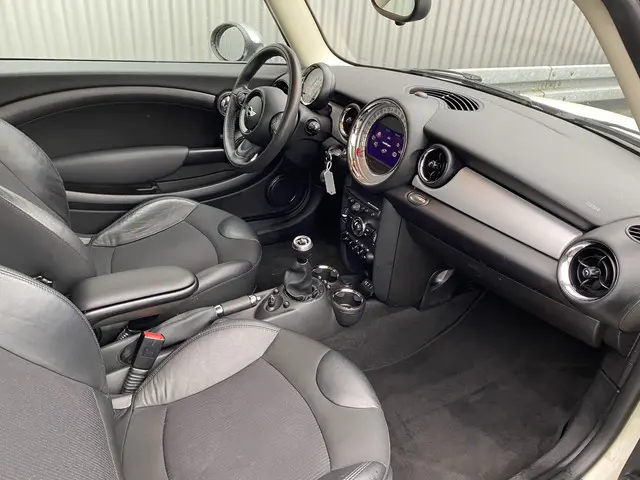 MINI Clubman Mini 1.6 One Final Edition 2014 Benzine 14