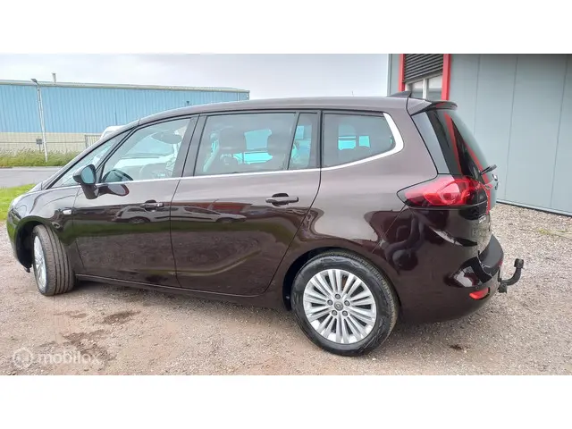 Opel Zafira 2