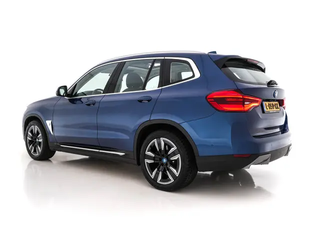 BMW iX3 Executive 80 kWh [ 3-Fase ] 2021 Elektrisch 4