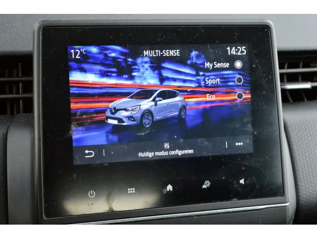 Renault Clio 1.0 TCe Intens 2021 Benzine 9