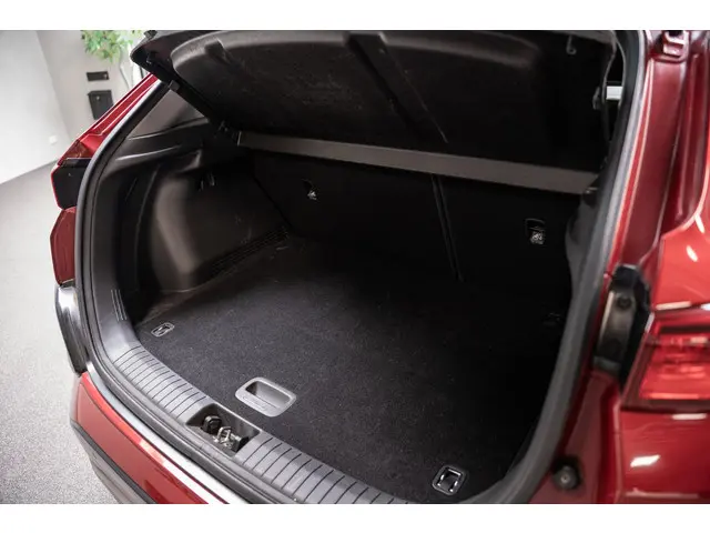 Hyundai Kona 1.6 GDI HEV Premium 2020 Hybride Benzine 9