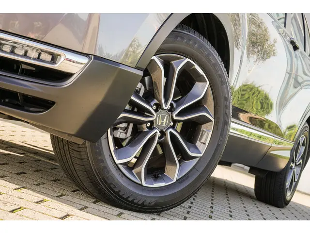 Honda CR-V 2.0i e:HEV ELEGANCE 2023 Hybride Benzine 10