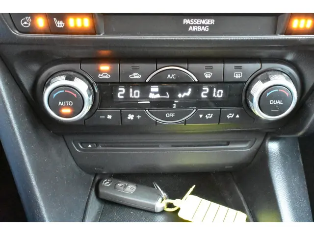 Mazda 3 2.0 SkyActiv-G 120 SkyLease+ 2017 Benzine 18