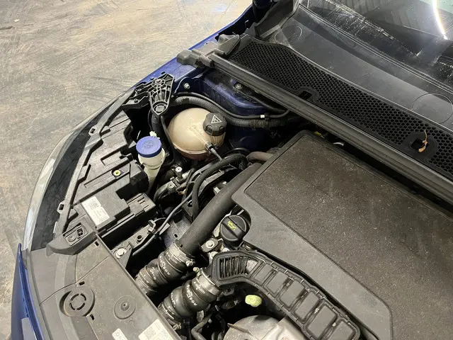 Opel Corsa 1.2 GS Line - Frontschade - Schade 2020 Benzine 15