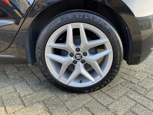 SEAT Ibiza 1.0 TSI FR Business Intense 2019 Benzine 27