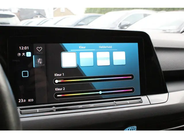 Volkswagen Golf 1.4 eHybrid Style 2024 Hybride Benzine 35