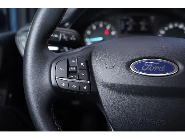 Ford Fiesta 1.0 EcoBoost Titanium 2021 Benzine 35