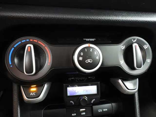 Kia Picanto 1.0 CVVT EconomyPlusLine 2017 Benzine 6