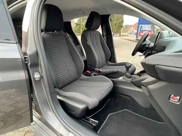 Peugeot 208 1.2 PureTech Allure 2022 Benzine 22