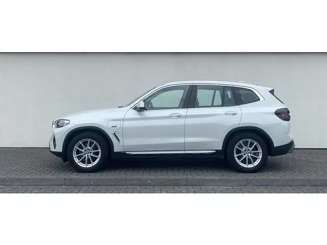BMW X3 xDrive30e High Executive 2021 Hybride Benzine 19