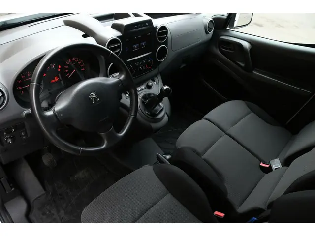 Peugeot Partner bestel 120 1.6 VTi 98 L1 Pro 2018 Benzine 16