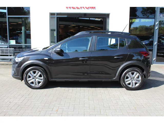Dacia Sandero Stepway 1.0 TCe 90 Essential 2022 Benzine 4