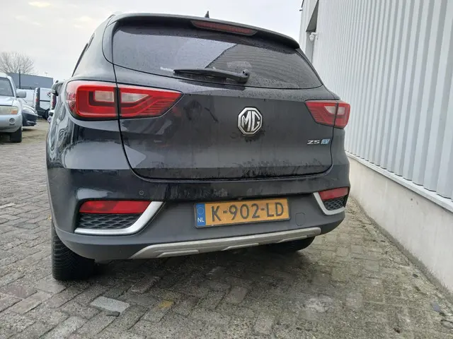 MG MG ZS EV Luxury 45 kWh SCHADEAUTO!! 2020 Elektrisch 5