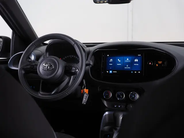 Toyota Aygo X 1.0 VVT-i S-CVT Pulse 2024 Benzine 23
