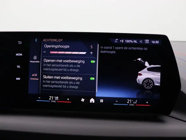 BMW 1 Serie 120 2025 Benzine 16