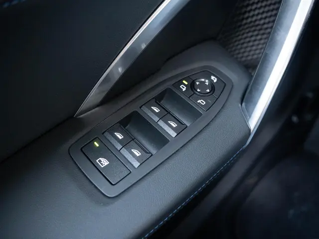 BMW iX1 eDrive20 2025 Elektrisch 40