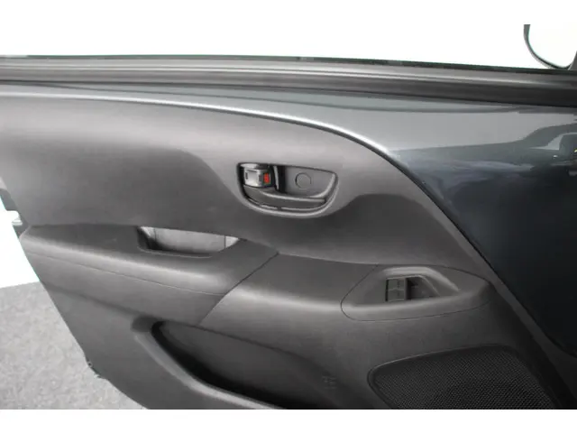 Peugeot 108 1.0 e-VTi Active 2021 Benzine 13