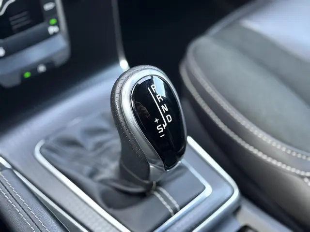 Volvo V40 1.5 T3 Polar+ Sport 2019 Benzine 16