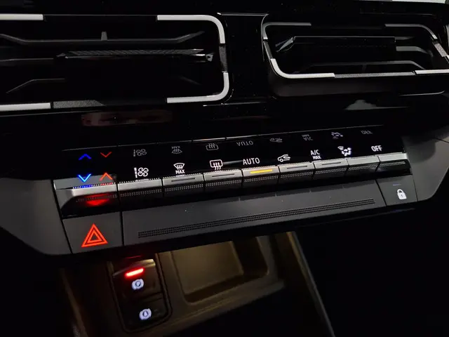 Renault 5 Urban Range Techno 40 kWh 2025 Elektrisch 37