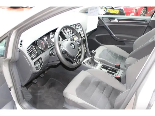Volkswagen Golf 1.4 TSI Highline 2013 Benzine 8