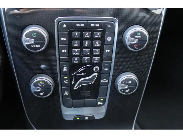 Volvo V40 2.0 T2 Nordic+ 2018 Benzine 12